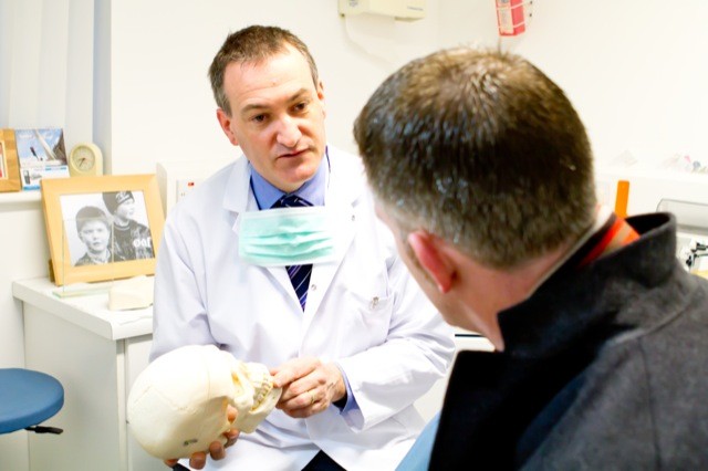 Dr. Tom Quilter